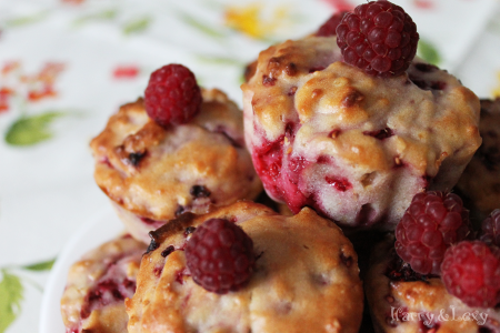 Raspberry Muffins with Fresh Raspberries