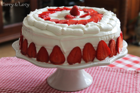 Strawberry White Chocolate Cake