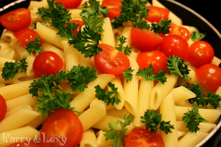 Penne-with-cherry-tomatoes