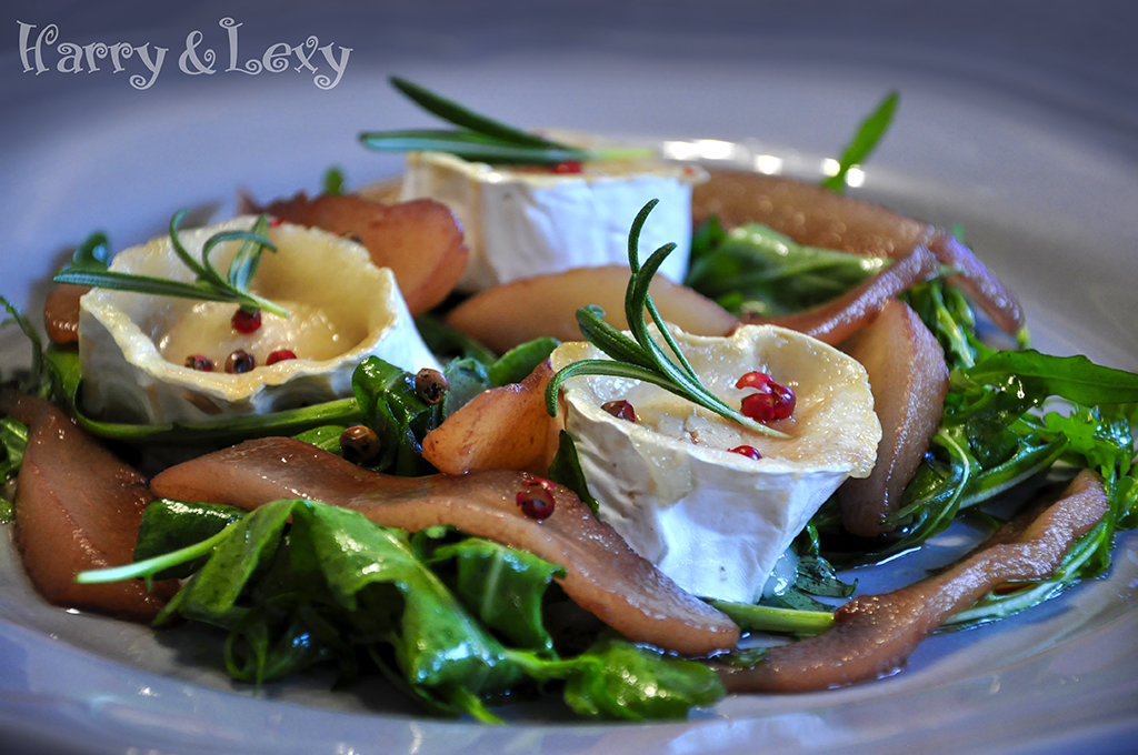 Pear and Rocket Salad with Goat's Cheese