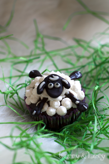 Easter Sheep Cupcake