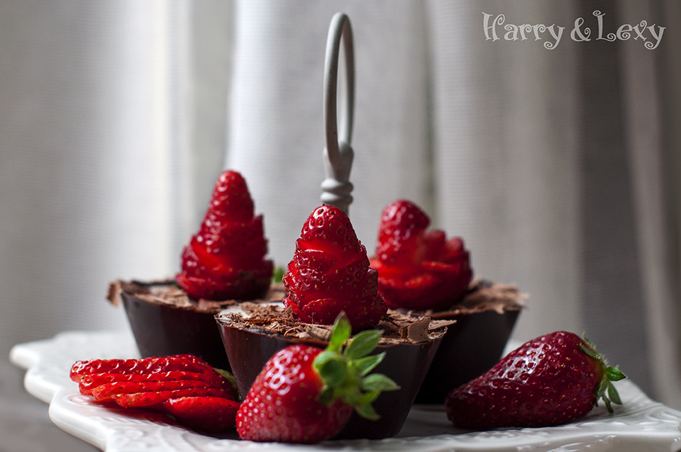Chocolate Mousse Strawberry Cups