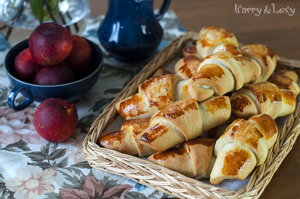 Easy Breakfast Feta Cheese Croissants