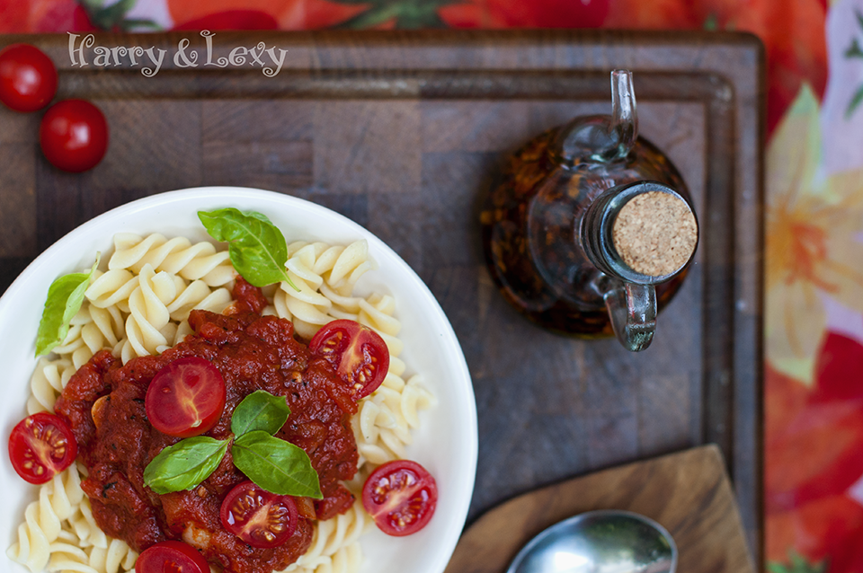 Easy Tomato Fusilli Recipe