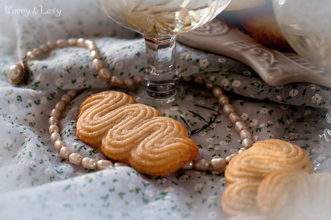 Easy Champagne Cookies