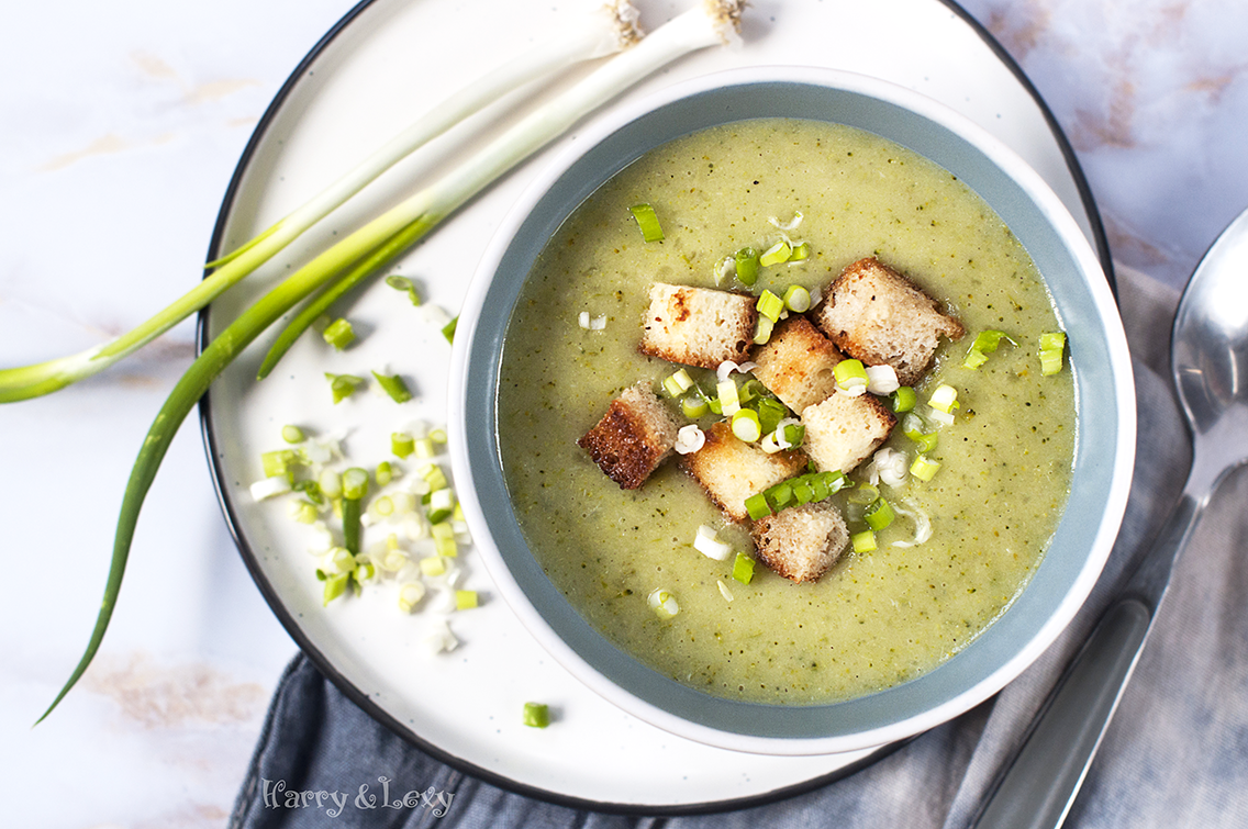 Easy Broccoli Cream Soup Recipe